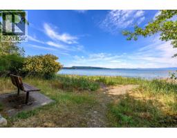4530 Thompson Clarke Dr E, Bowser, BC V0R1G0 Photo 56