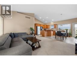 2060 Spyglass Way, West Kelowna, BC V1Z3Z7 Photo 15
