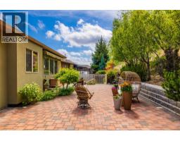 2060 Spyglass Way, West Kelowna, BC V1Z3Z7 Photo 22
