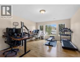 2060 Spyglass Way, West Kelowna, BC V1Z3Z7 Photo 33