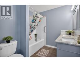 9, 567 Edmonton Trail NE - photo 25