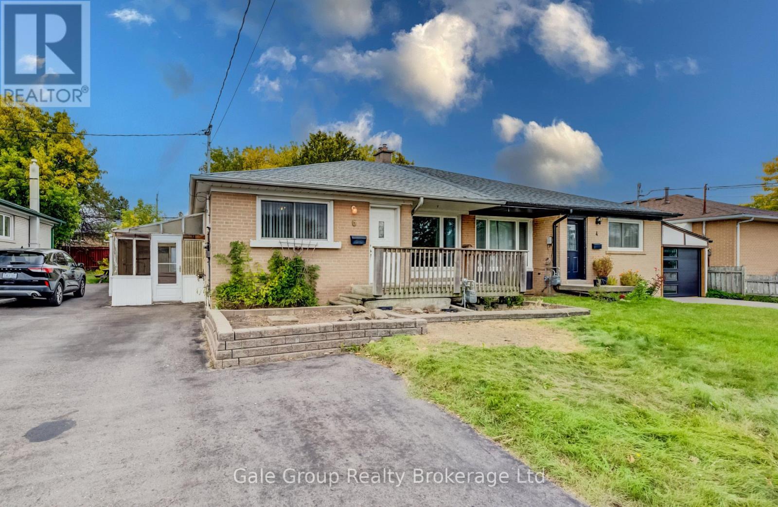 6 LANGSTONE CRESCENT - 1