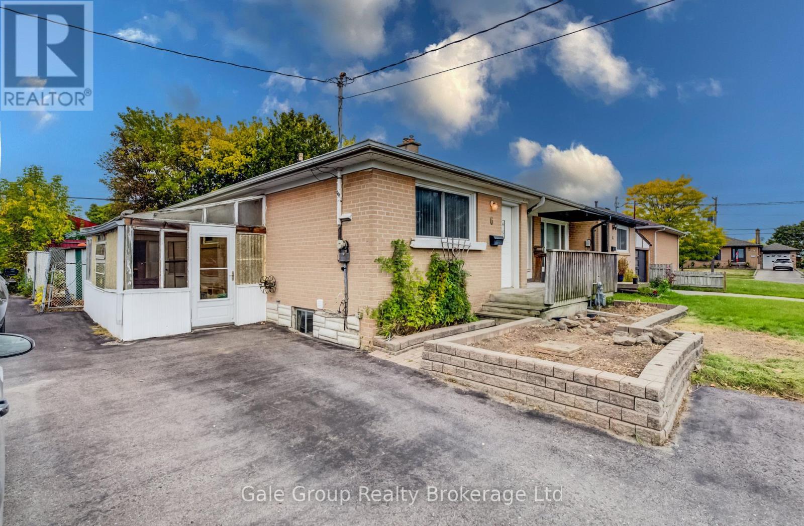 6 LANGSTONE CRESCENT - 2