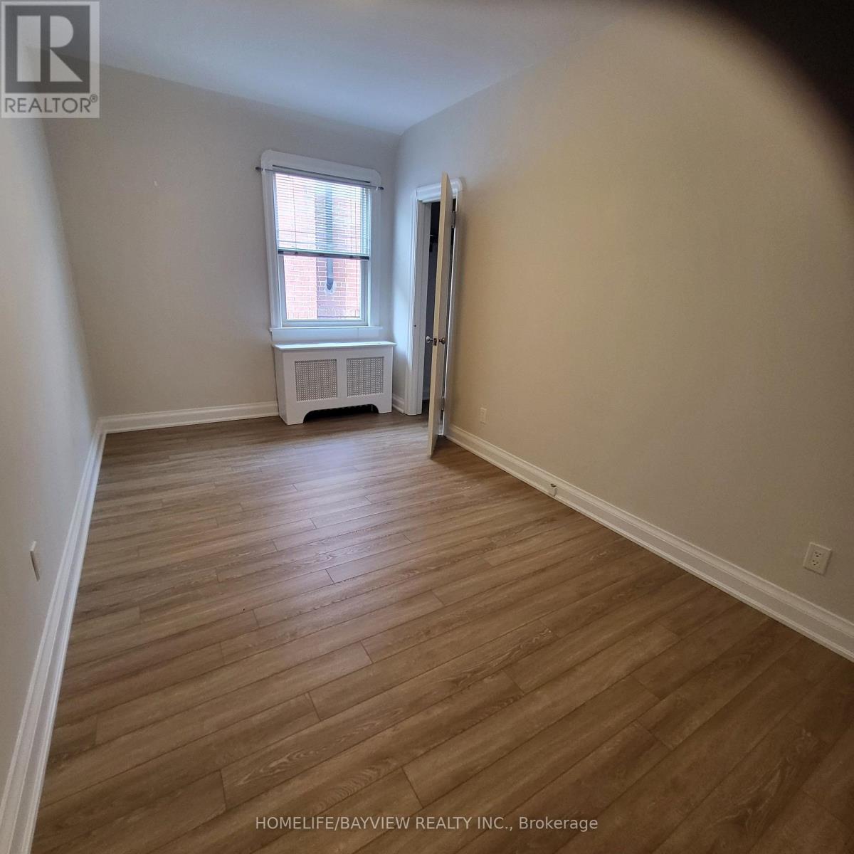 1651 Bayview Avenue — photo 8