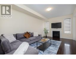 43 Vickery Street, Whitby, ON L1P0L2 Photo 6