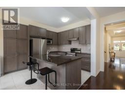 43 Vickery Street, Whitby, ON L1P0L2 Photo 9