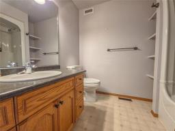 1631 22nd Street, Brandon, MB R2N0M7 Photo 19
