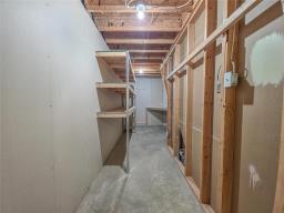 1631 22nd Street, Brandon, MB R2N0M7 Photo 36