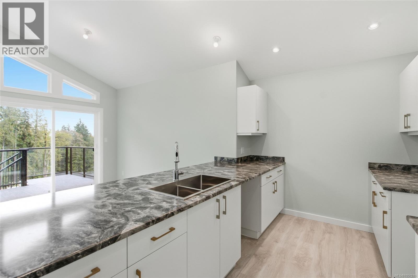 124 Ray Knight Dr - 10