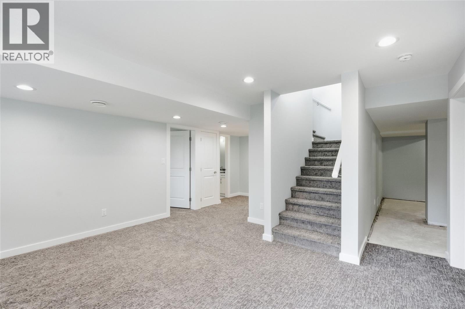 124 Ray Knight Dr - Image 24