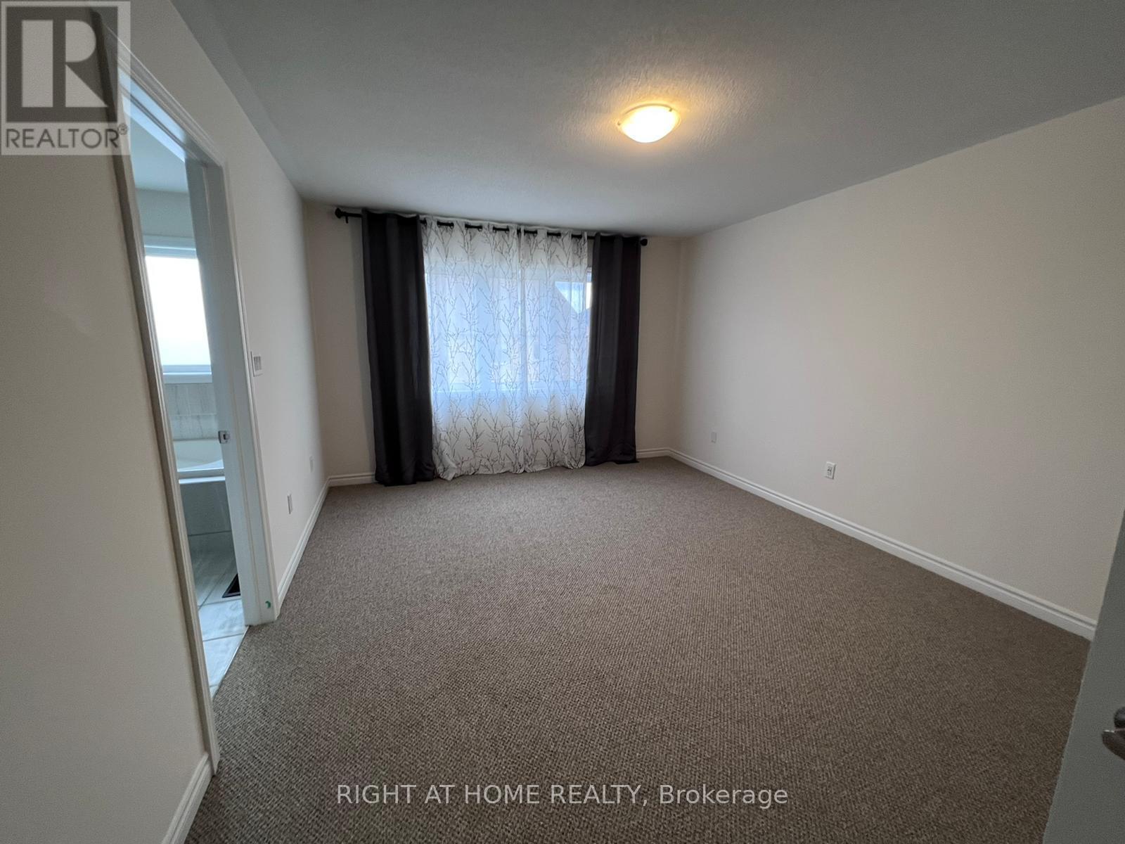 2250 Grainger Loop, Innisfil photo 8