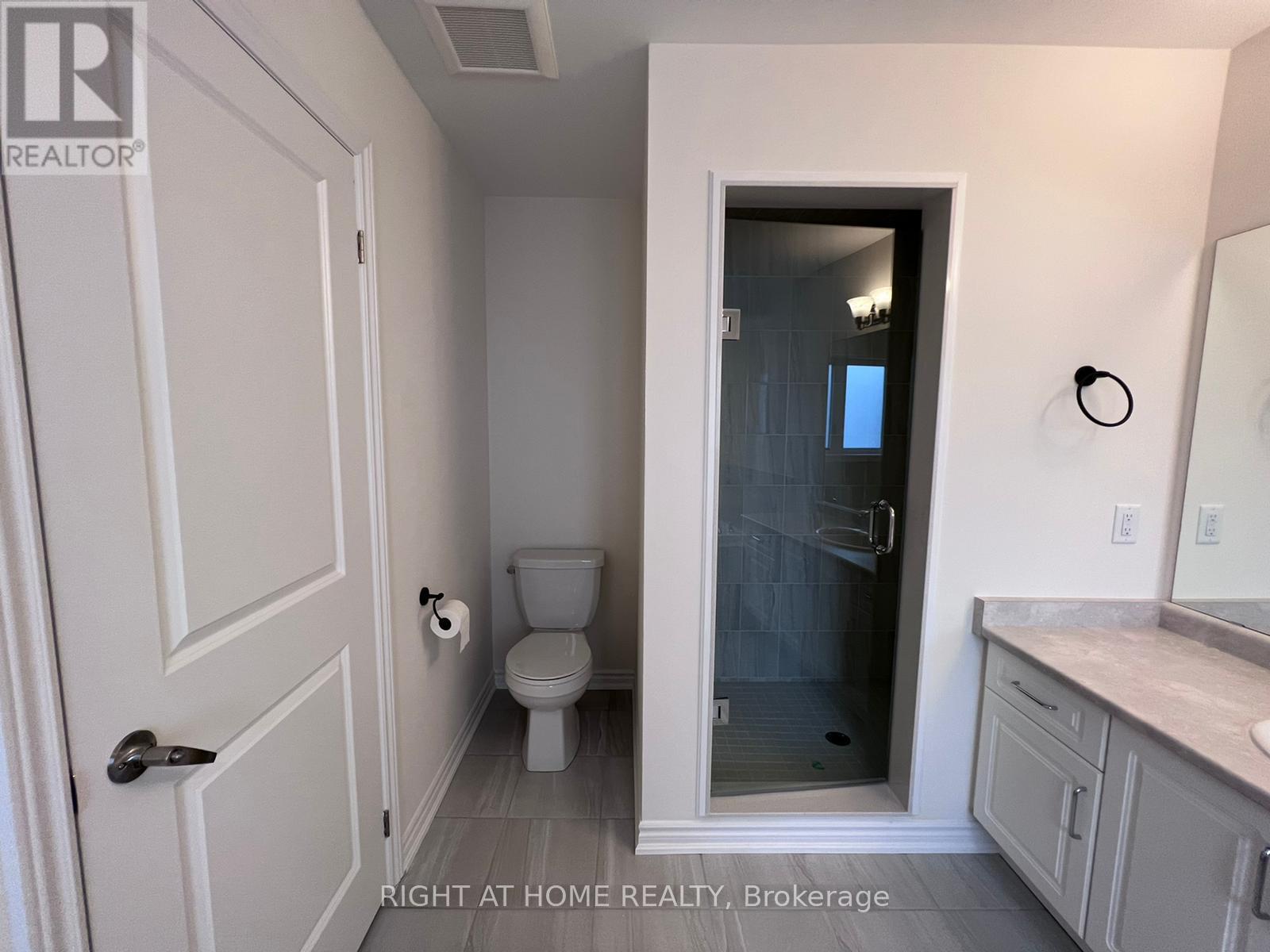 2250 Grainger Loop, Innisfil photo 9