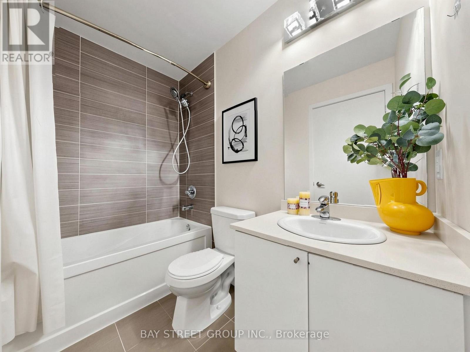 #2411 3985 GRAND PARK DRIVE - 19