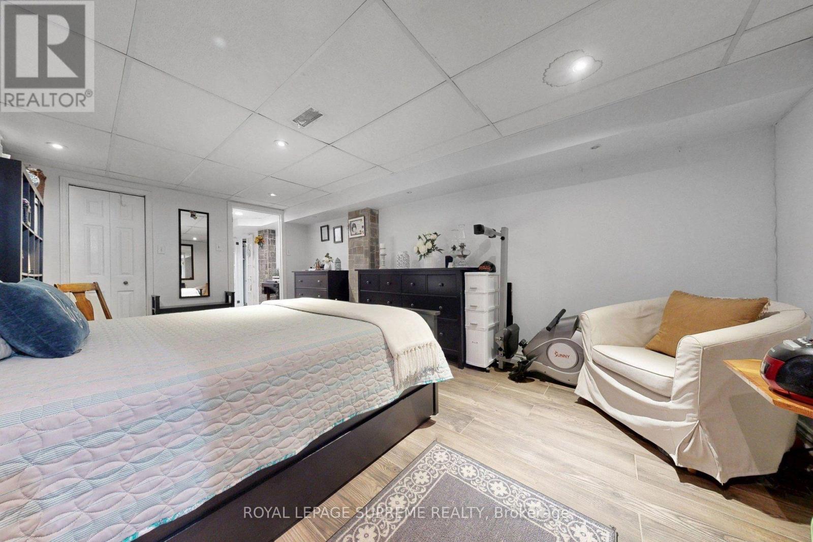 465 Maple Leaf Drive, Toronto, ON photo 38