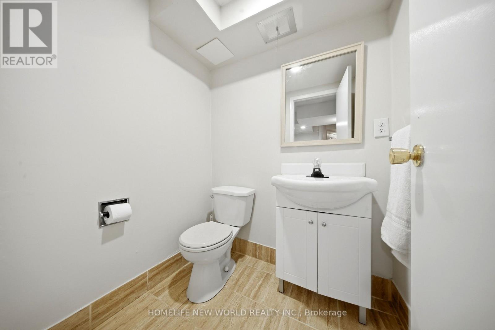 18 DOLAN GATE - Image 23