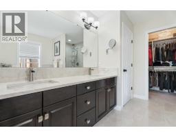 161 Cranleigh Bay SE - photo 35