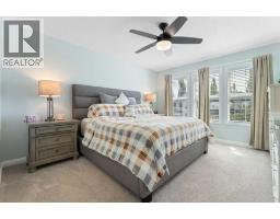 161 Cranleigh Bay SE - photo 32
