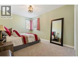 161 Cranleigh Bay SE - photo 27