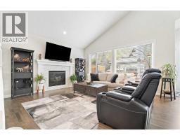 161 Cranleigh Bay SE - photo 10