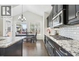 161 Cranleigh Bay SE - photo 15