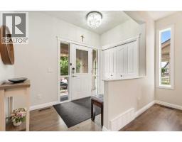 161 Cranleigh Bay SE - photo 5