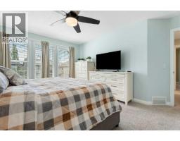 161 Cranleigh Bay SE - photo 33