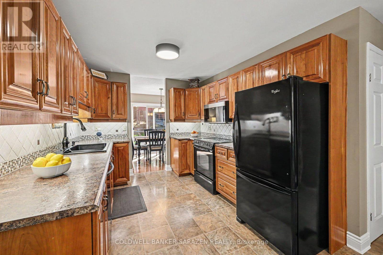 77 LORLEI DRIVE - Image 11