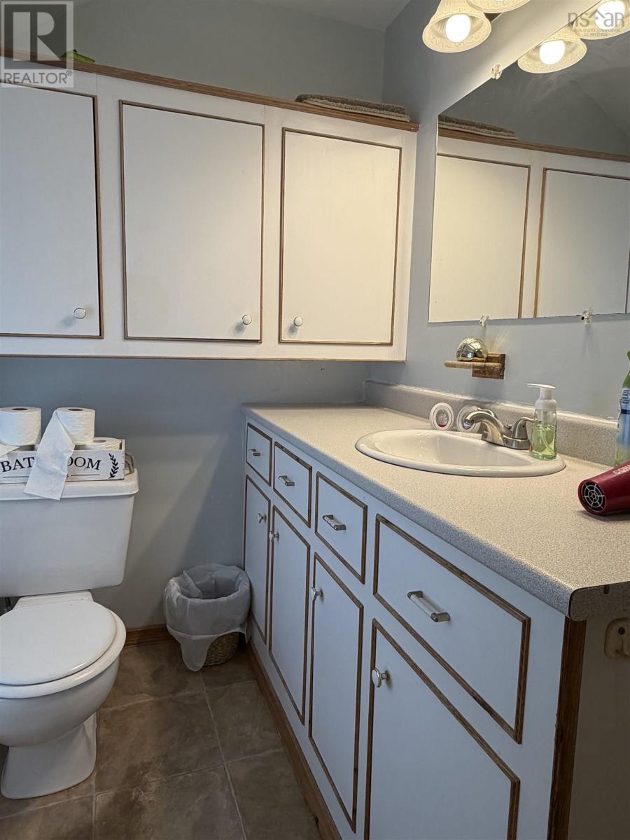 3463 Duggan Street - Image 26