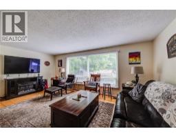 428b Dunvegan Drive, Waterloo, ON N2K2C7 Photo 10