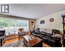 Kitchen - 428b Dunvegan Drive, Waterloo, ON N2K2C7 Photo 9