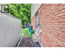 428b Dunvegan Drive, Waterloo, ON N2K2C7 Photo 14