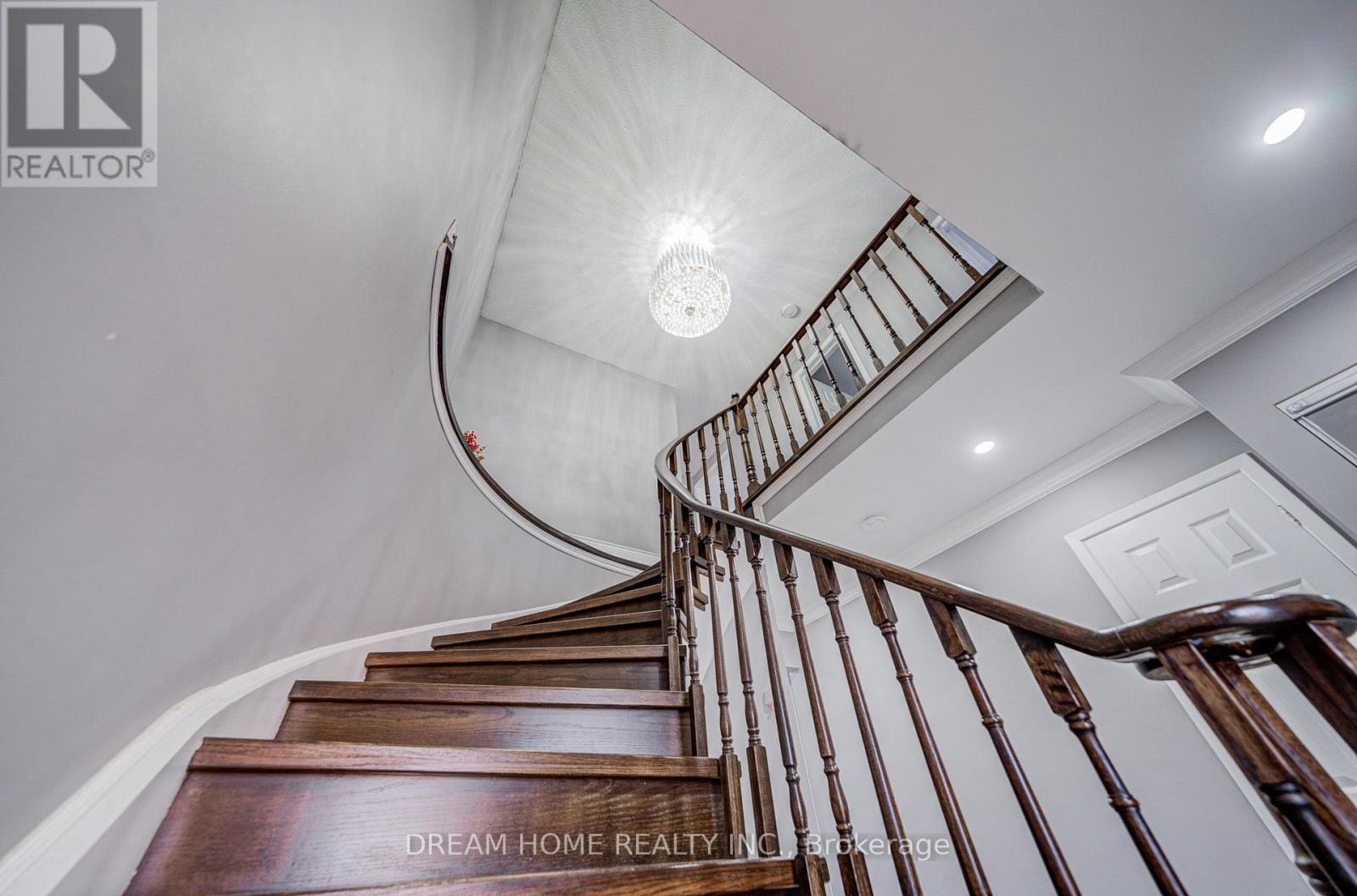 100 Douglas Haig Drive, Markham, ON photo 20