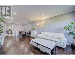 Bedroom - 100 Douglas Haig Drive, Markham, ON L3S1Z4 Photo 10