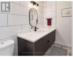 1221 Meadowlands Drive E, Ottawa, ON K2E6K2 Photo 13