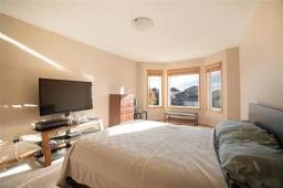 45 Moldan Bay, Winnipeg, MB R2P1C7 Photo 18
