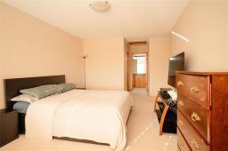 45 Moldan Bay, Winnipeg, MB R2P1C7 Photo 20