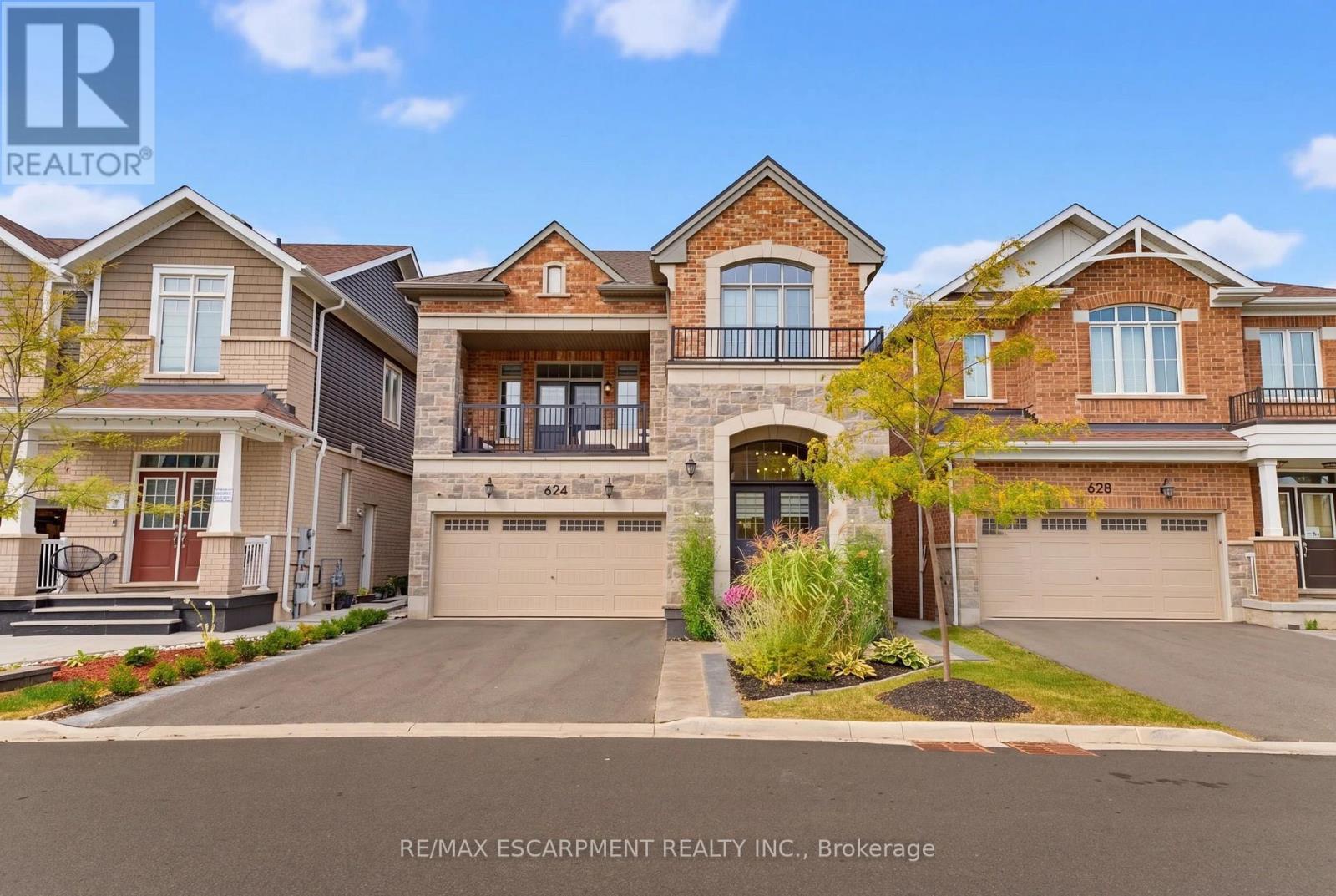 624 BOYD LANE - 2