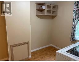 Bedroom - 116 5th Avenue E, Gravelbourg, SK S0H1X0 Photo 12