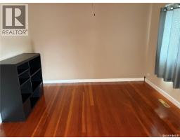 Bedroom - 116 5th Avenue E, Gravelbourg, SK S0H1X0 Photo 9