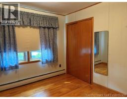 1285 St Peter Avenue, Bathurst, NB E2A3A4 Photo 17