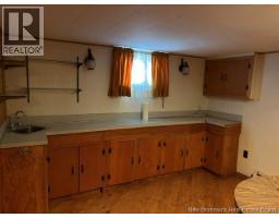 1285 St Peter Avenue, Bathurst, NB E2A3A4 Photo 24