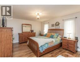 Bedroom - 70 Densmore Crescent, Red Deer, AB T4R2L6 Photo 13