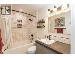 Recreational, Games room - 70 Densmore Crescent, Red Deer, AB T4R2L6 Photo 15