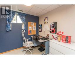 70 Densmore Crescent, Red Deer, AB T4R2L6 Photo 28