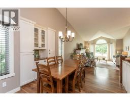 Dining room - 70 Densmore Crescent, Red Deer, AB T4R2L6 Photo 6