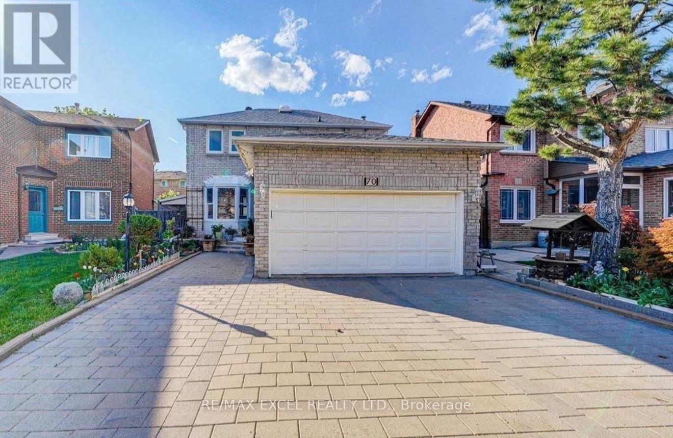 UPPER - 70 WELDRICK ROAD E