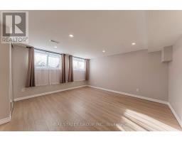 1111 Kent Avenue, Oakville, ON L6H1Z9 Photo 31