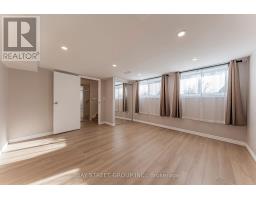 1111 Kent Avenue, Oakville, ON L6H1Z9 Photo 32