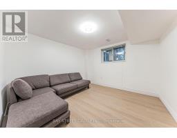 1111 Kent Avenue, Oakville, ON L6H1Z9 Photo 35