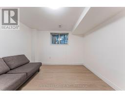 1111 Kent Avenue, Oakville, ON L6H1Z9 Photo 36